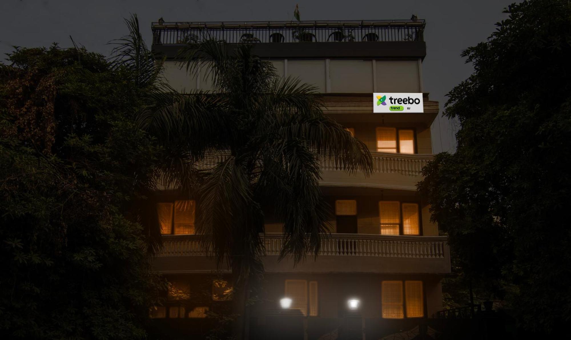 Super Townhouse Sushant Lok Phase 1 Formerly Hotel Neven Gurgaon Ngoại thất bức ảnh